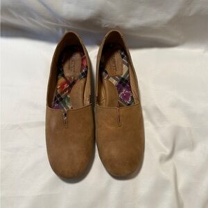 Born Leather Slip On Loafers Womens 8.5 Brown Comfort Casual Walking Shoes